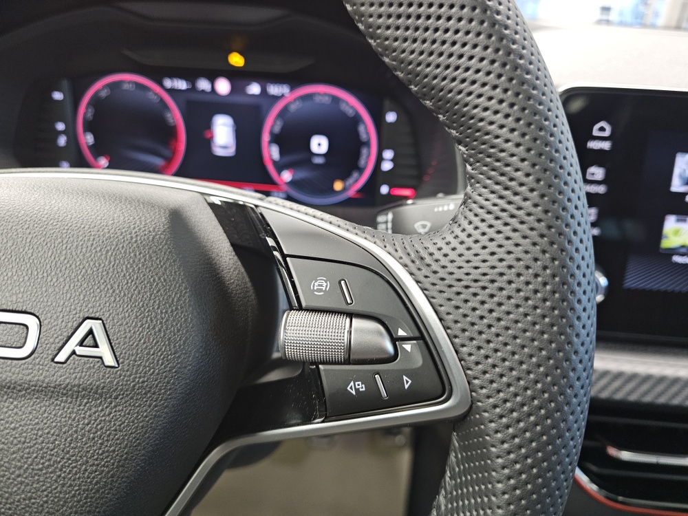 Skoda Kamiq  bei Hoffmann Automobile in Wolfsburg kaufen und sofort mitnehmen - Bild 21