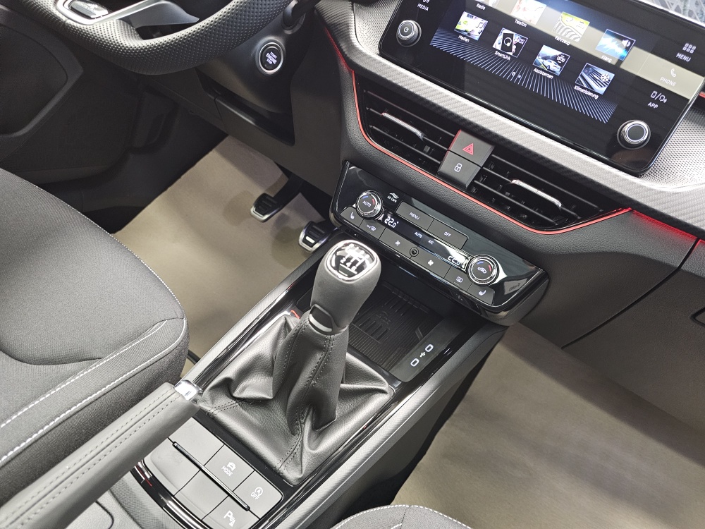 Skoda Kamiq  bei Hoffmann Automobile in Wolfsburg kaufen und sofort mitnehmen - Bild 10