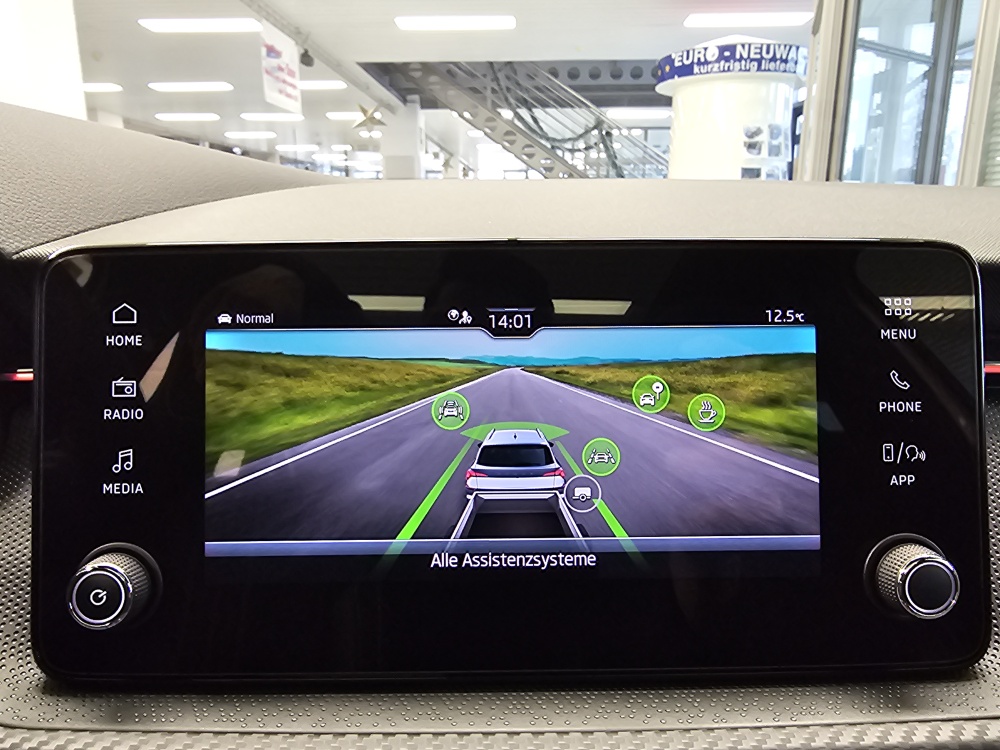 Skoda Kamiq  bei Hoffmann Automobile in Wolfsburg kaufen und sofort mitnehmen - Bild 18