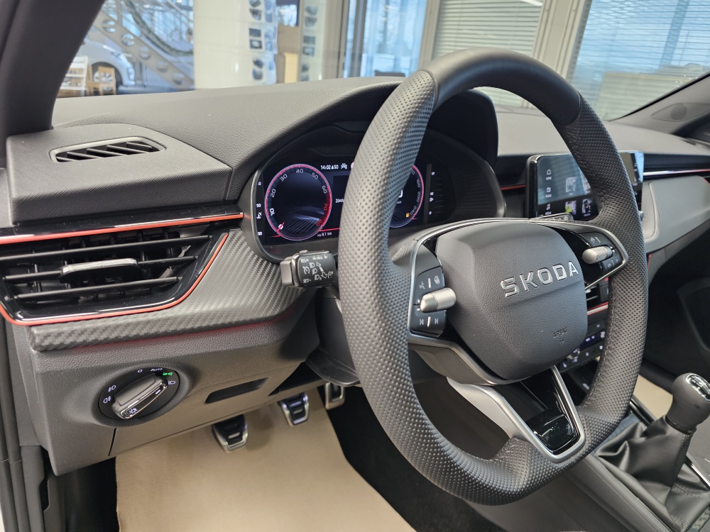 Skoda Kamiq  bei Hoffmann Automobile in Wolfsburg kaufen und sofort mitnehmen - Bild 25