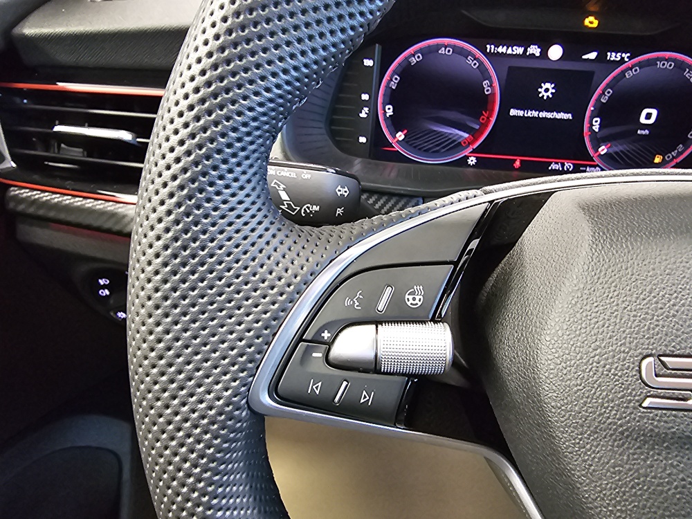 Skoda Kamiq  bei Hoffmann Automobile in Wolfsburg kaufen und sofort mitnehmen - Bild 22