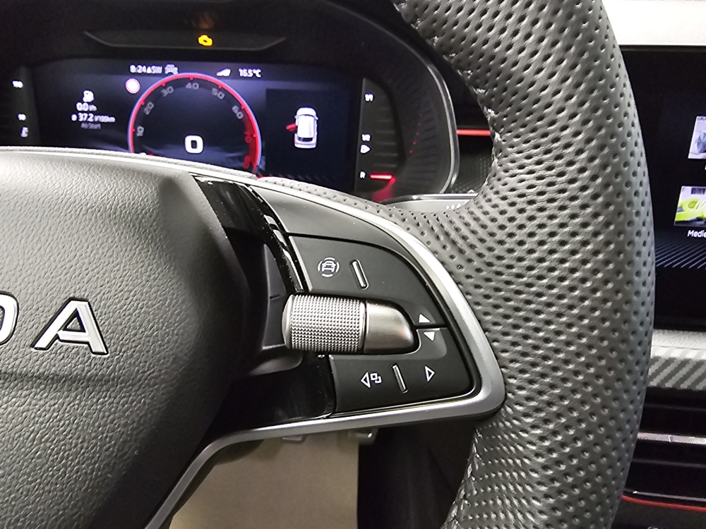 Skoda Kamiq  bei Hoffmann Automobile in Wolfsburg kaufen und sofort mitnehmen - Bild 21