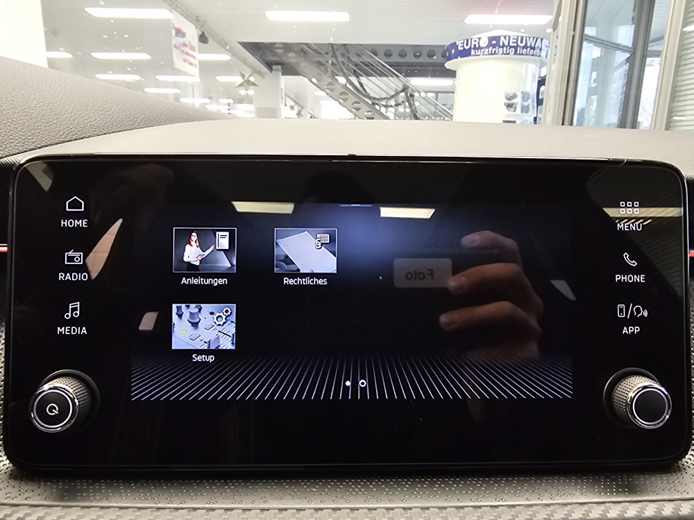 Skoda Kamiq  bei Hoffmann Automobile in Wolfsburg kaufen und sofort mitnehmen - Bild 13