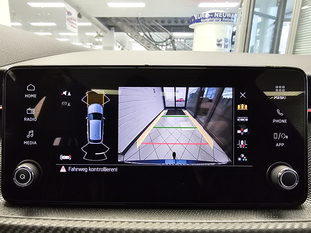 Skoda Kamiq  bei Hoffmann Automobile in Wolfsburg kaufen und sofort mitnehmen - Bild 19