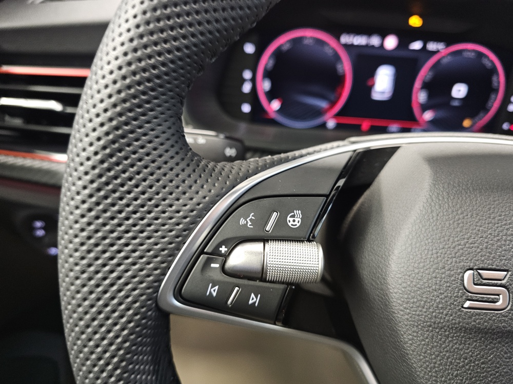 Skoda Kamiq  bei Hoffmann Automobile in Wolfsburg kaufen und sofort mitnehmen - Bild 22