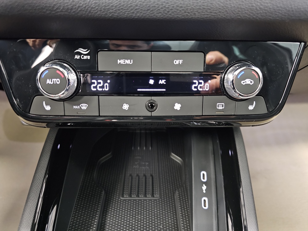 Skoda Kamiq  bei Hoffmann Automobile in Wolfsburg kaufen und sofort mitnehmen - Bild 11