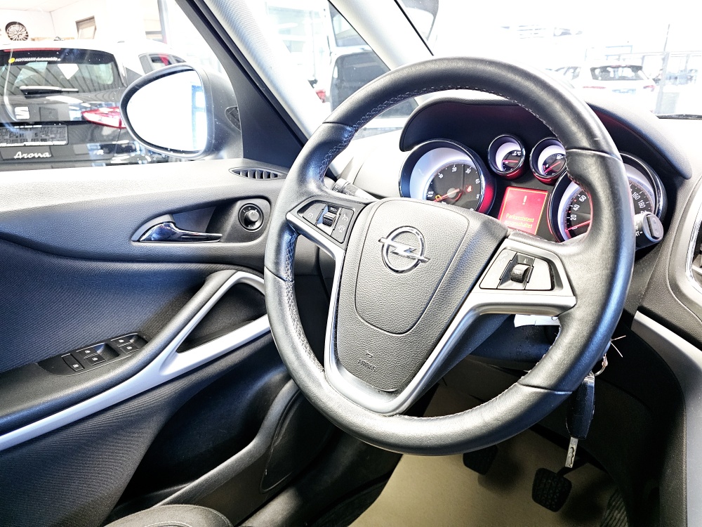 Opel Zafira Tourer  bei Hoffmann Automobile in Wolfsburg kaufen und sofort mitnehmen - Bild 10