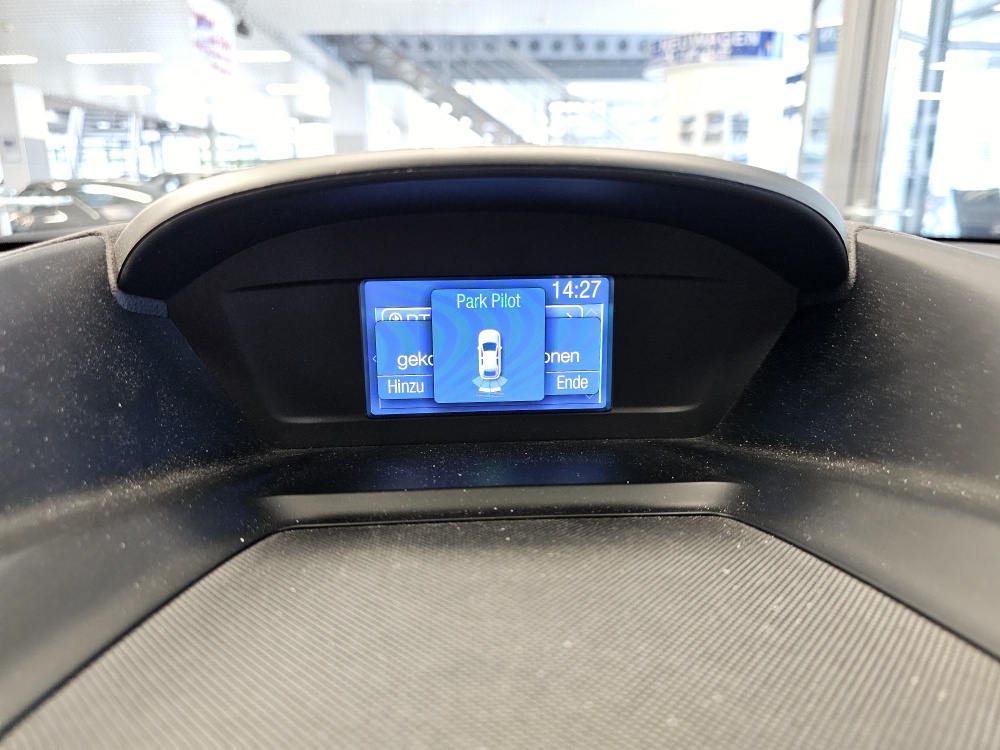 Ford Kuga  bei Hoffmann Automobile in Wolfsburg kaufen und sofort mitnehmen - Bild 12