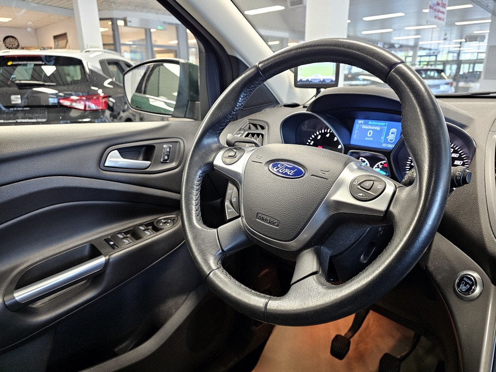 Ford Kuga  bei Hoffmann Automobile in Wolfsburg kaufen und sofort mitnehmen - Bild 13