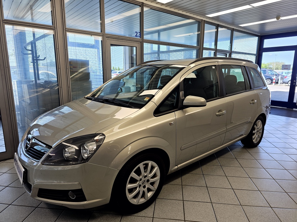 Opel Zafira Edition für nur 1.000,- € bei Hoffmann Automobile in Wolfsburg kaufen und sofort mitnehmen