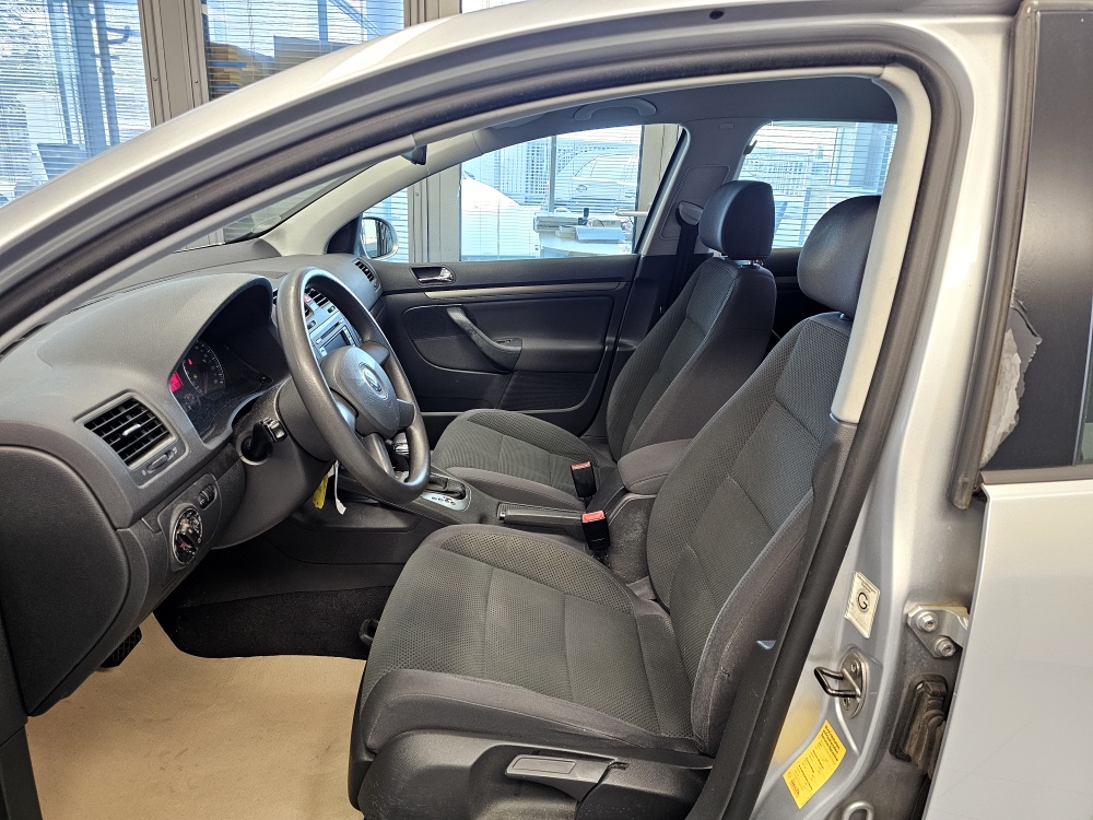 VW Golf  bei Hoffmann Automobile in Wolfsburg kaufen und sofort mitnehmen - Bild 10