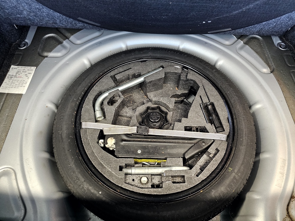 VW Golf  bei Hoffmann Automobile in Wolfsburg kaufen und sofort mitnehmen - Bild 3