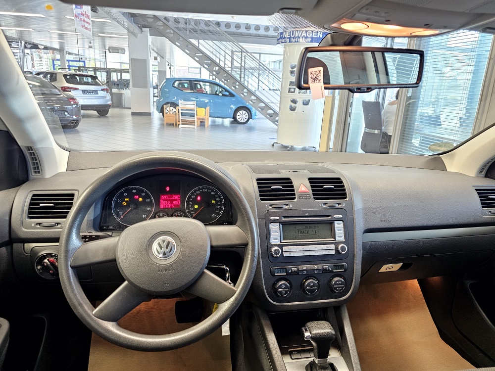 VW Golf  bei Hoffmann Automobile in Wolfsburg kaufen und sofort mitnehmen - Bild 8