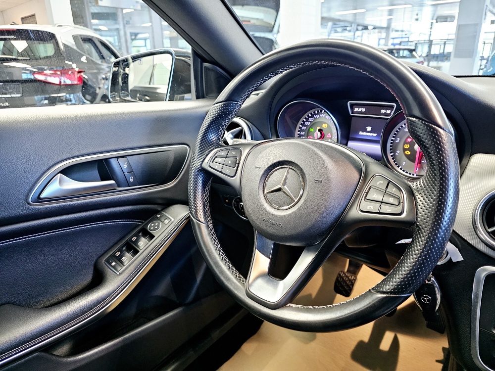 Mercedes-Benz CLA 180 Shooting Brake  bei Hoffmann Automobile in Wolfsburg kaufen und sofort mitnehmen - Bild 10