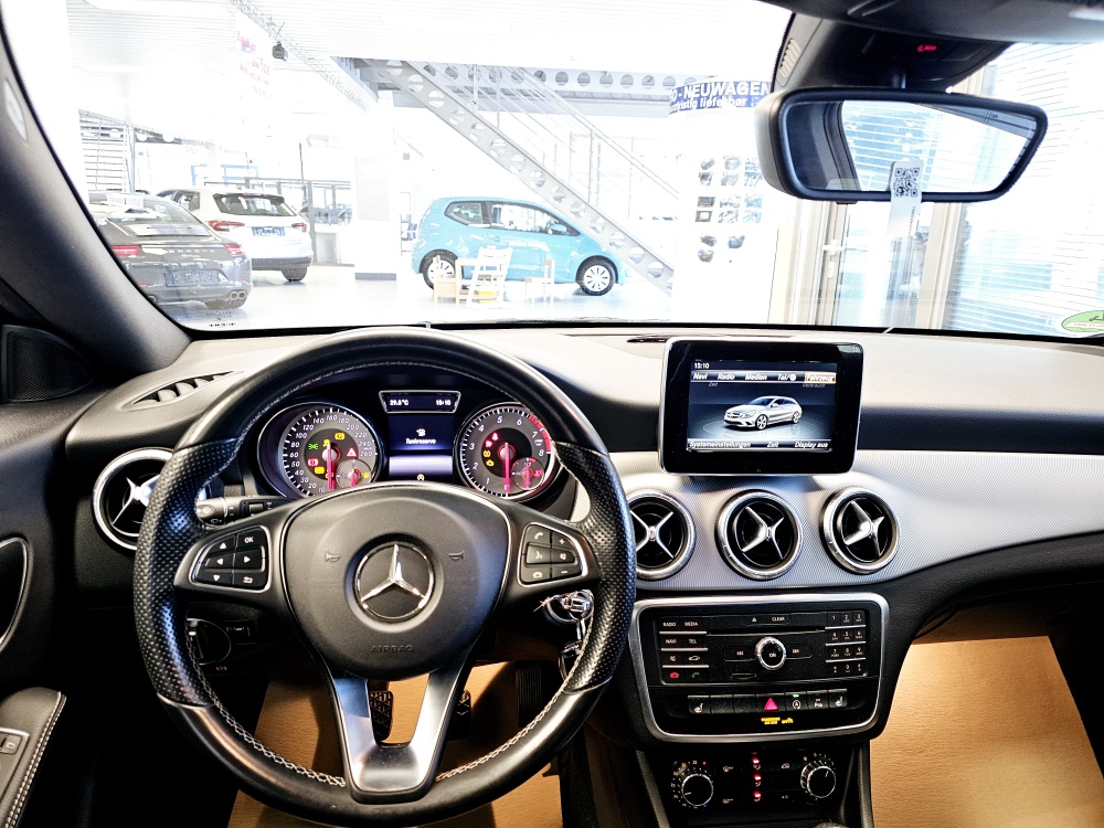Mercedes-Benz CLA 180 Shooting Brake  bei Hoffmann Automobile in Wolfsburg kaufen und sofort mitnehmen - Bild 11