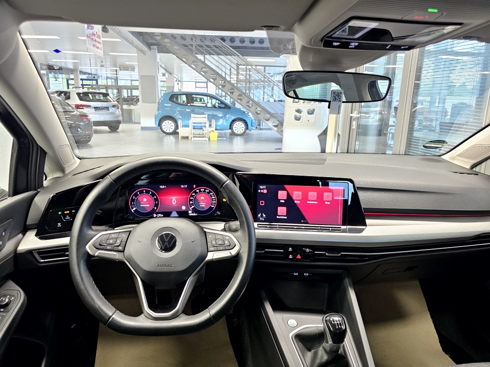 VW Golf  bei Hoffmann Automobile in Wolfsburg kaufen und sofort mitnehmen - Bild 16