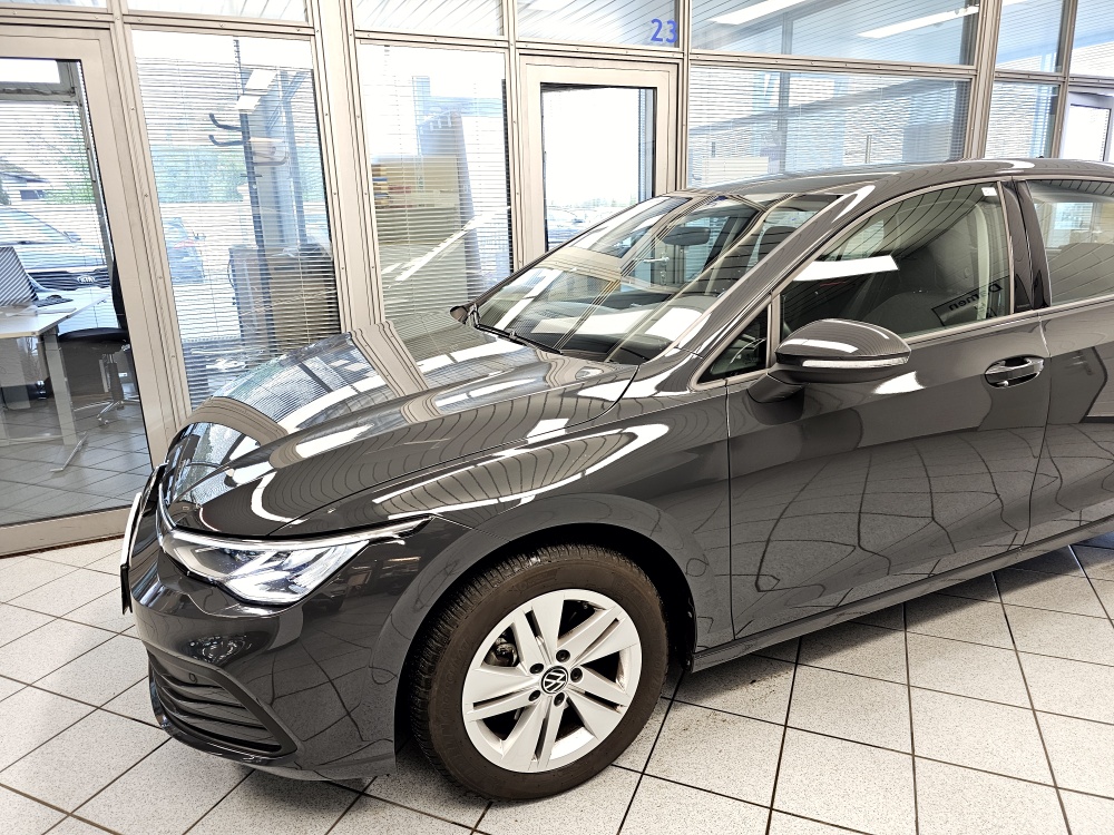 VW Golf  bei Hoffmann Automobile in Wolfsburg kaufen und sofort mitnehmen - Bild 21