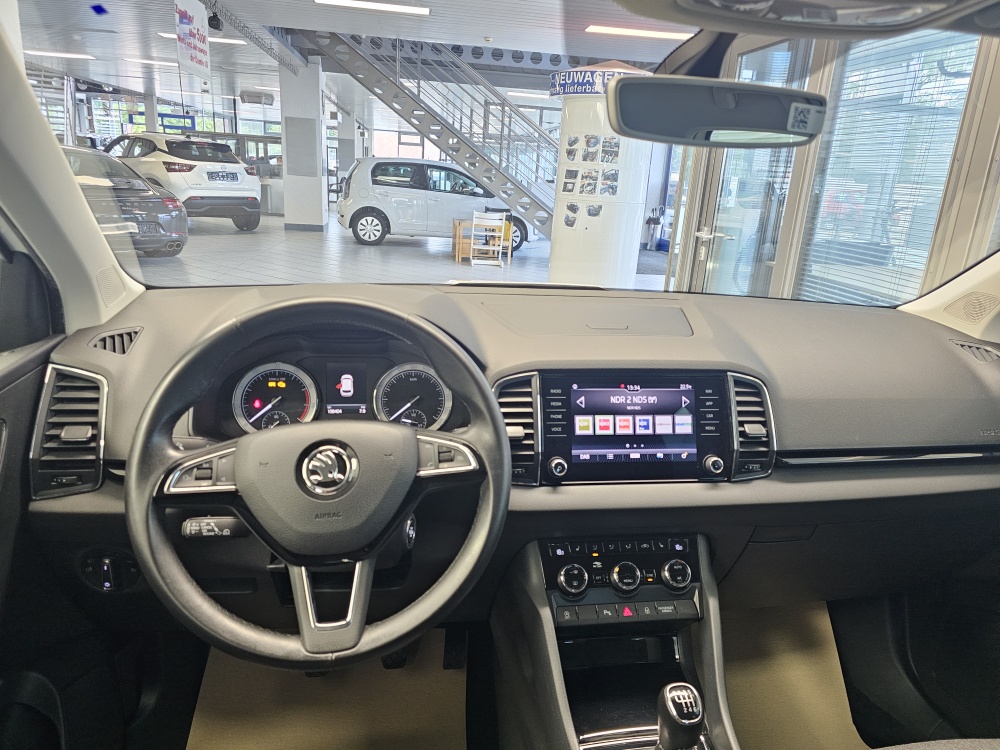 Skoda Karoq  bei Hoffmann Automobile in Wolfsburg kaufen und sofort mitnehmen - Bild 13