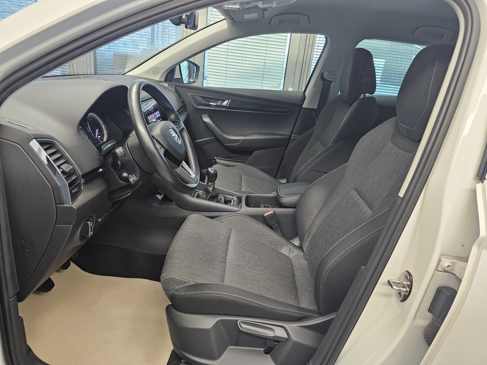Skoda Karoq  bei Hoffmann Automobile in Wolfsburg kaufen und sofort mitnehmen - Bild 15