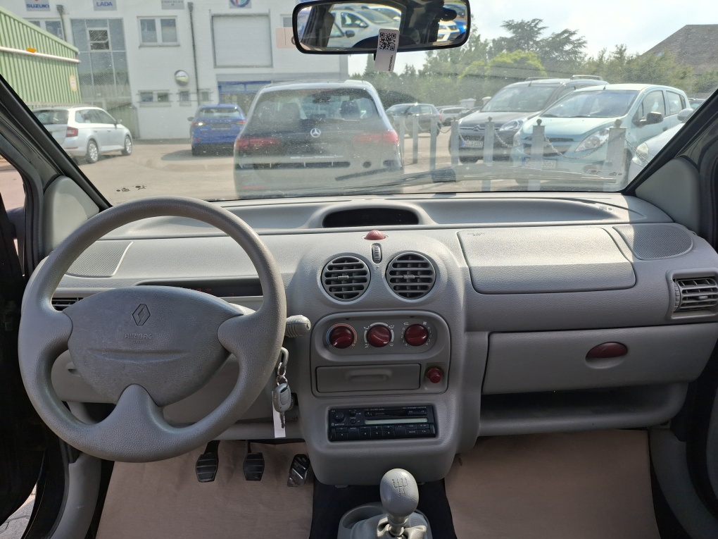 Renault Twingo  bei Hoffmann Automobile in Wolfsburg kaufen und sofort mitnehmen - Bild 5