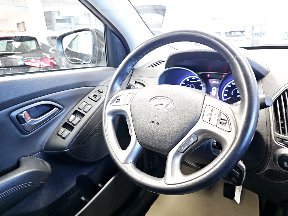 Hyundai ix35  bei Hoffmann Automobile in Wolfsburg kaufen und sofort mitnehmen - Bild 12
