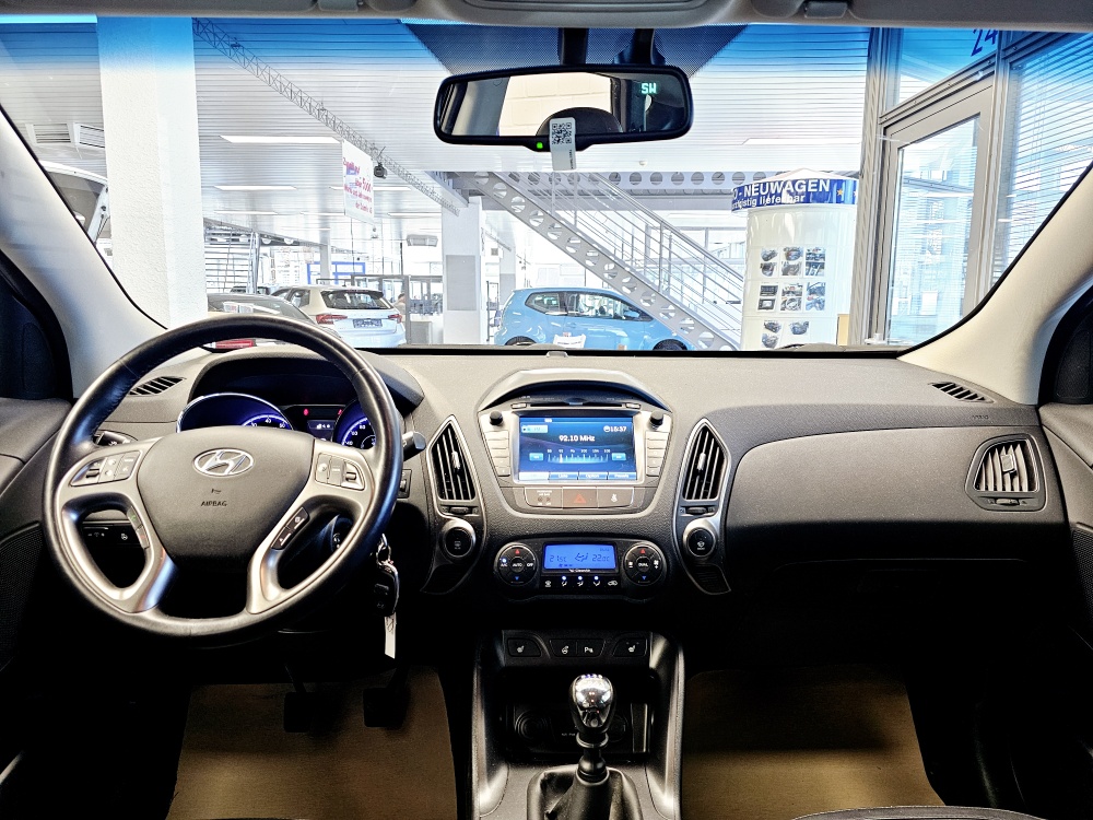 Hyundai ix35  bei Hoffmann Automobile in Wolfsburg kaufen und sofort mitnehmen - Bild 7