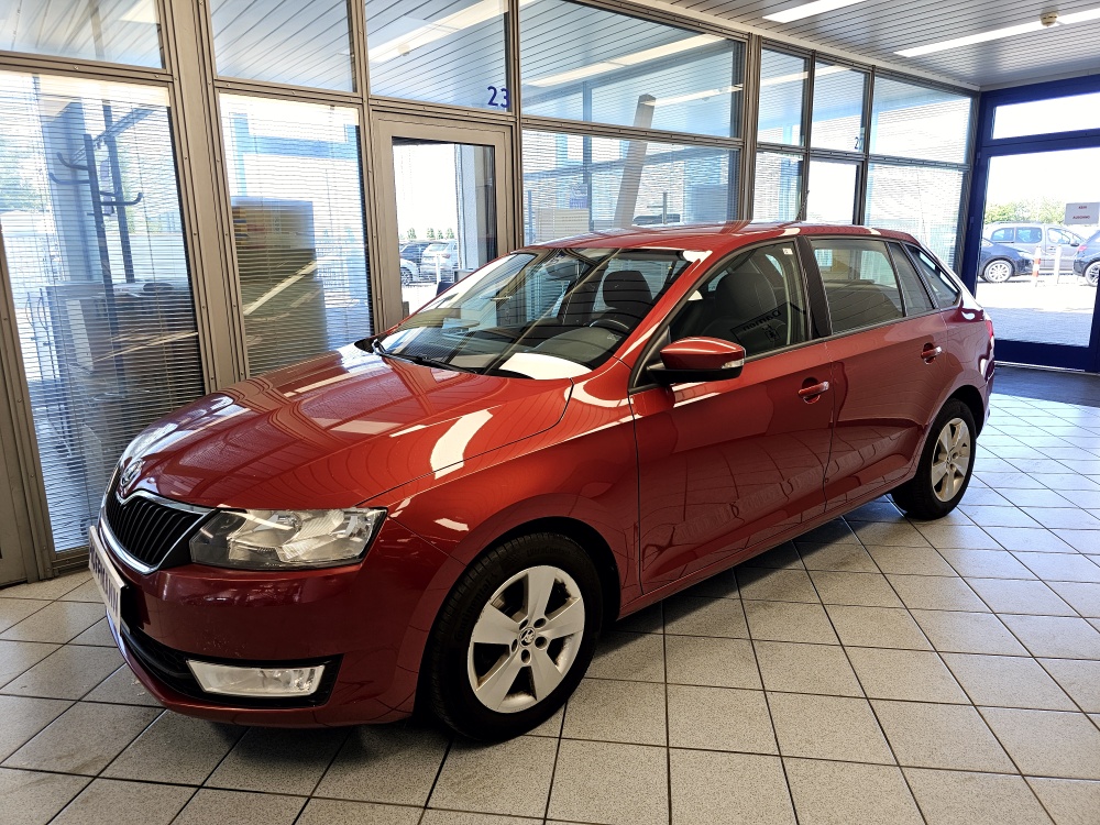 Skoda Rapid Spaceback  für nur 5.900,- € bei Hoffmann Automobile in Wolfsburg kaufen und sofort mitnehmen