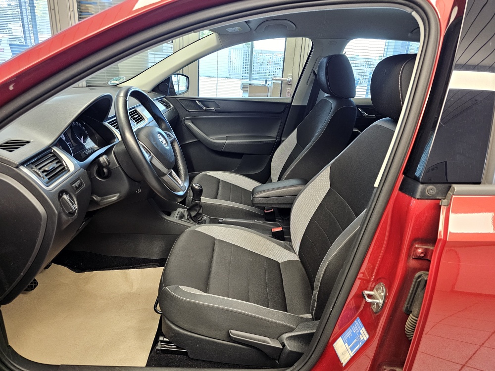 Skoda Rapid Spaceback  bei Hoffmann Automobile in Wolfsburg kaufen und sofort mitnehmen - Bild 13