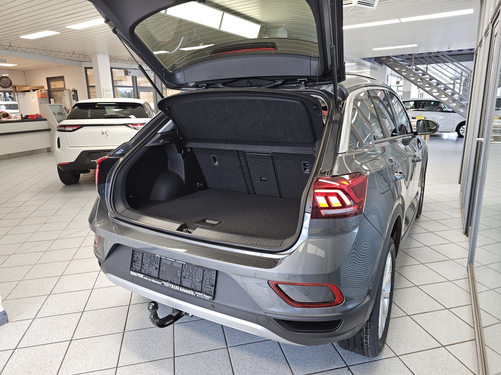VW T-Roc bei Hoffmann Automobile in Wolfsburg kaufen und sofort mitnehmen - Bild 2