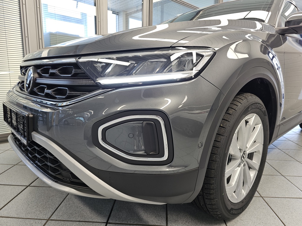 VW T-Roc bei Hoffmann Automobile in Wolfsburg kaufen und sofort mitnehmen - Bild 26