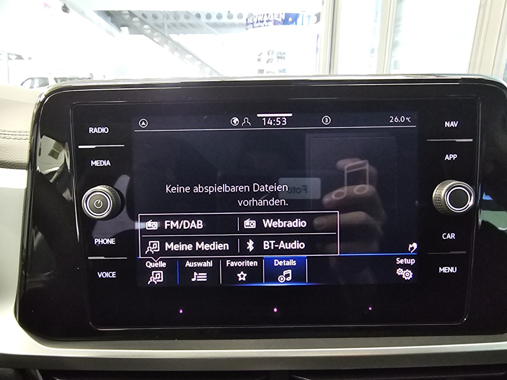 VW T-Roc  bei Hoffmann Automobile in Wolfsburg kaufen und sofort mitnehmen - Bild 12