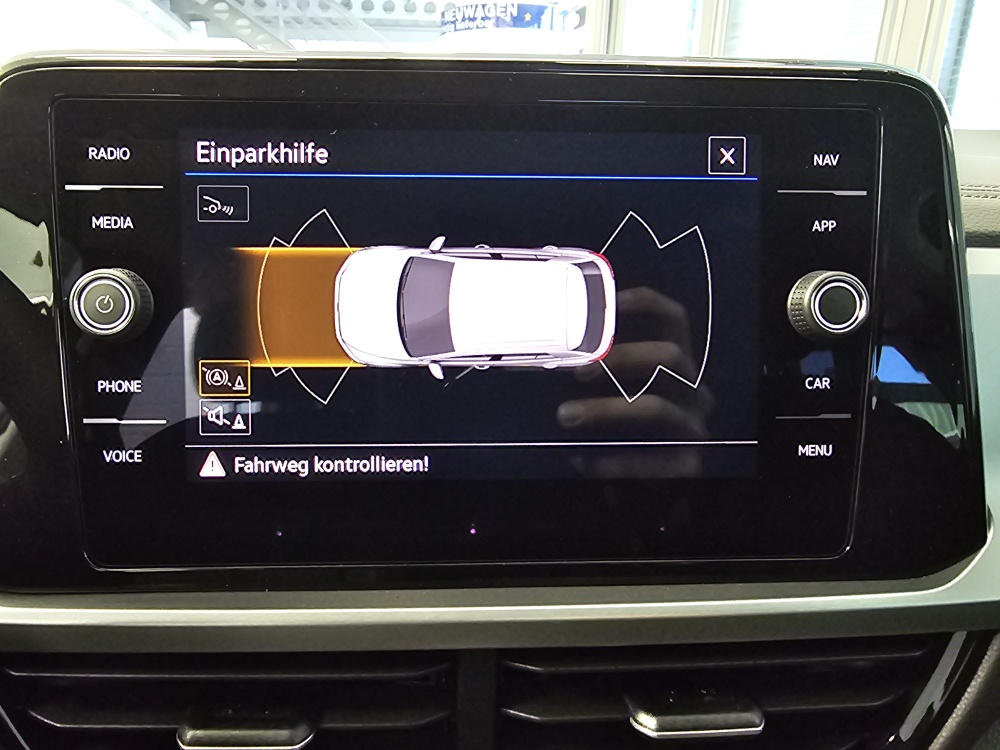 VW T-Roc  bei Hoffmann Automobile in Wolfsburg kaufen und sofort mitnehmen - Bild 15