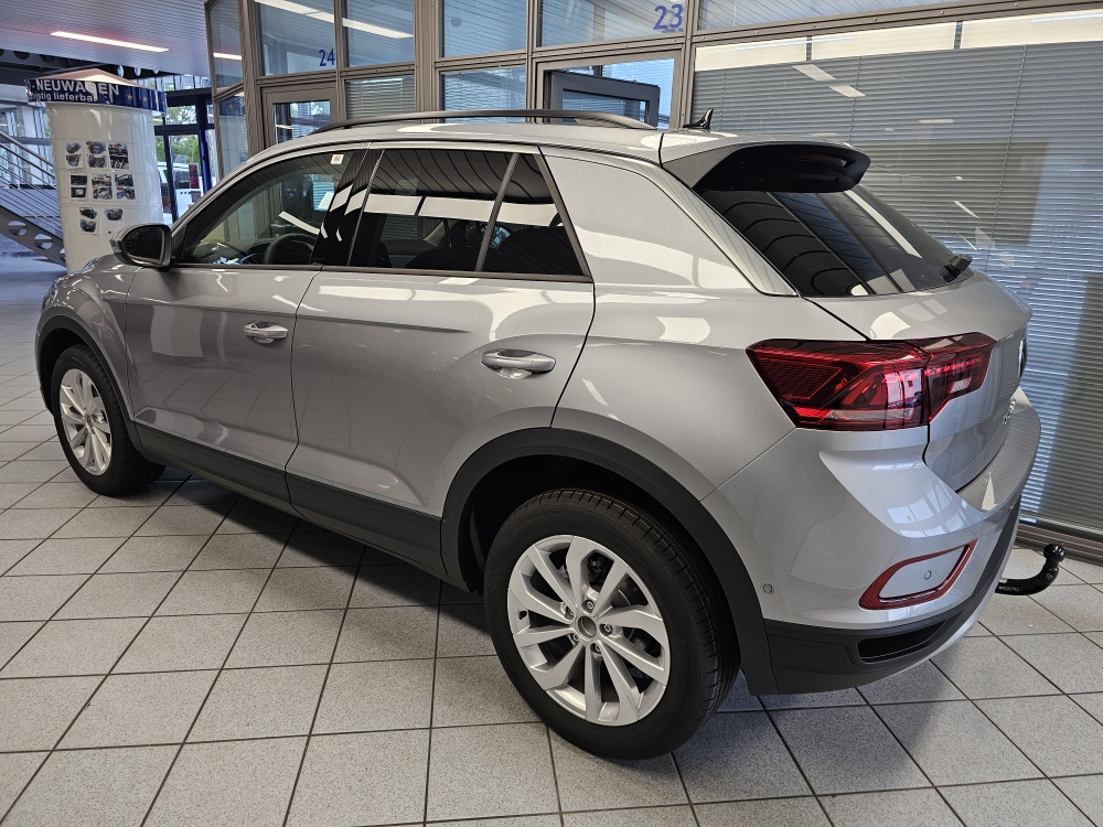 VW T-Roc  bei Hoffmann Automobile in Wolfsburg kaufen und sofort mitnehmen - Bild 14