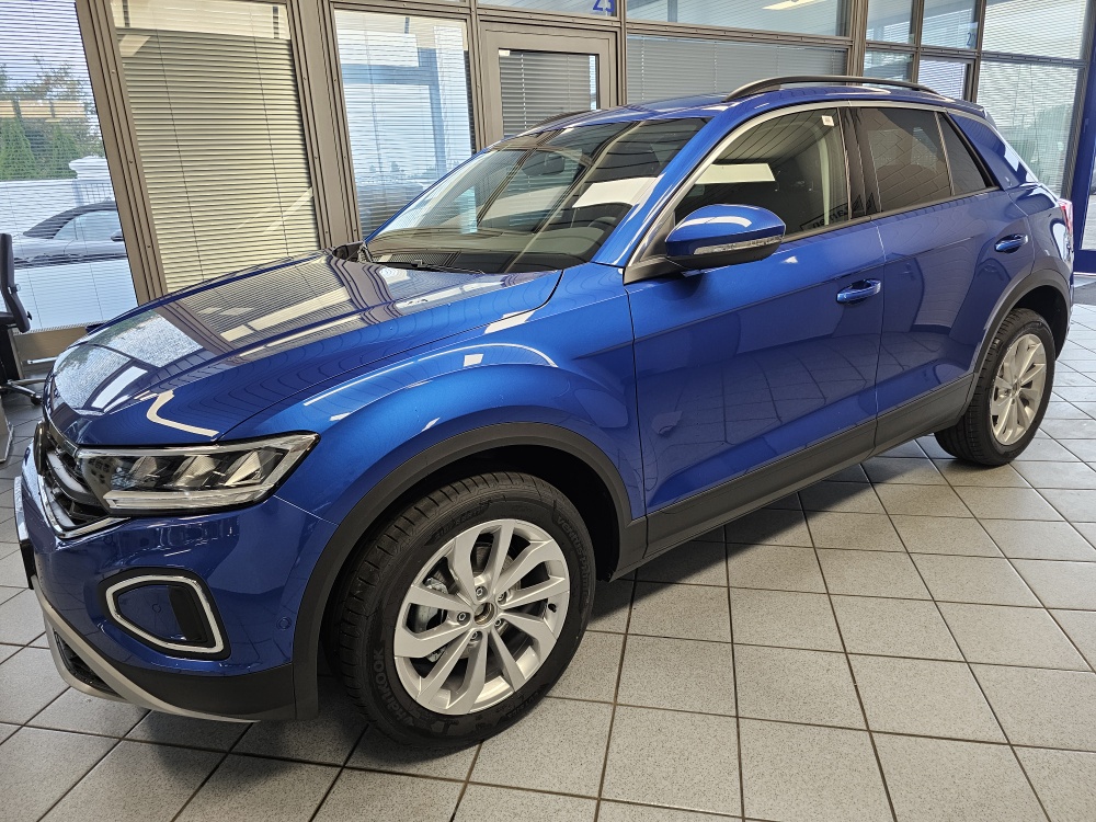 VW T-Roc Life für nur 30.550,- € bei Hoffmann Automobile in Wolfsburg kaufen und sofort mitnehmen