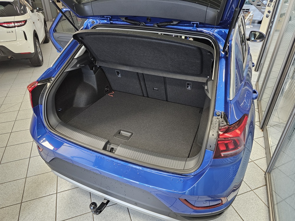 VW T-Roc  bei Hoffmann Automobile in Wolfsburg kaufen und sofort mitnehmen - Bild 4