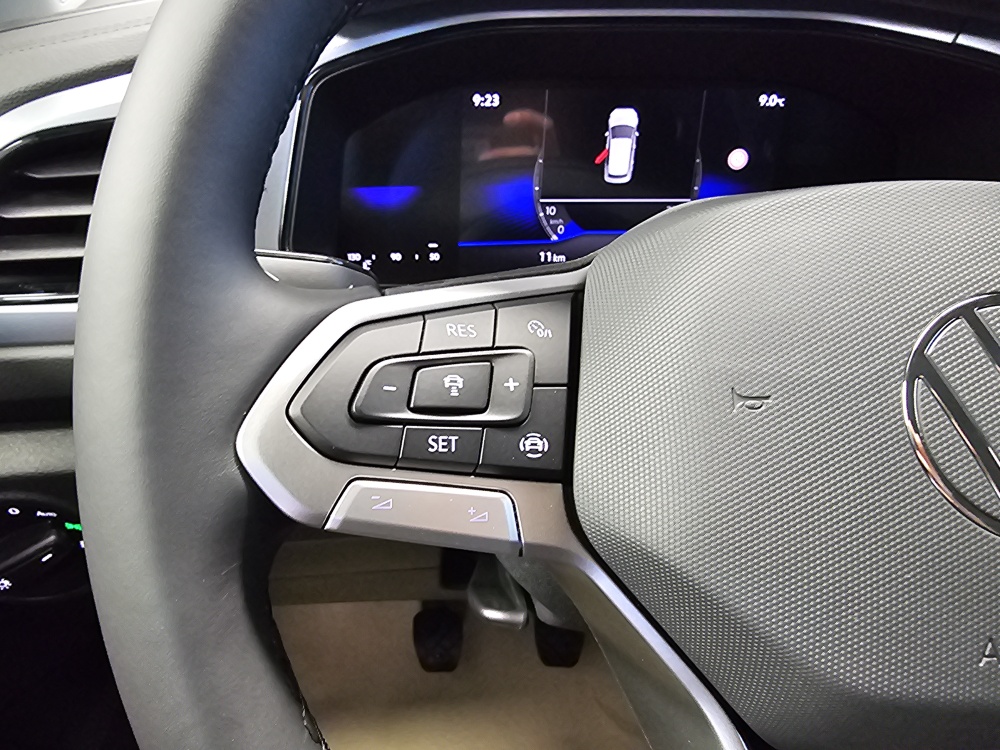 VW T-Roc  bei Hoffmann Automobile in Wolfsburg kaufen und sofort mitnehmen - Bild 15