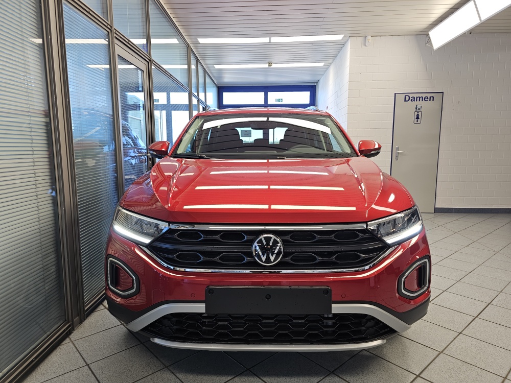 VW T-Roc  bei Hoffmann Automobile in Wolfsburg kaufen und sofort mitnehmen - Bild 23