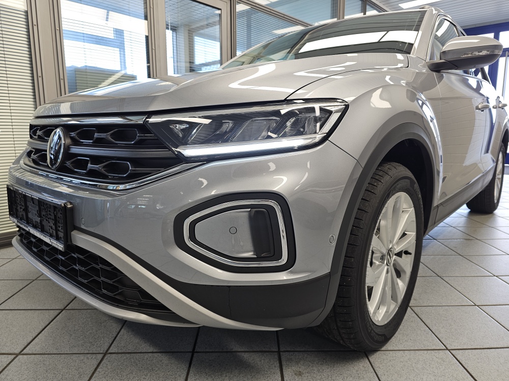 VW T-Roc  bei Hoffmann Automobile in Wolfsburg kaufen und sofort mitnehmen - Bild 26