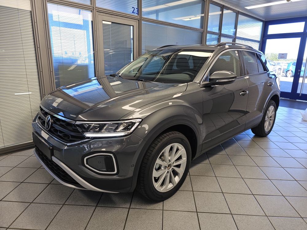 VW T-Roc Life für nur 32.250,- € bei Hoffmann Automobile in Wolfsburg kaufen und sofort mitnehmen