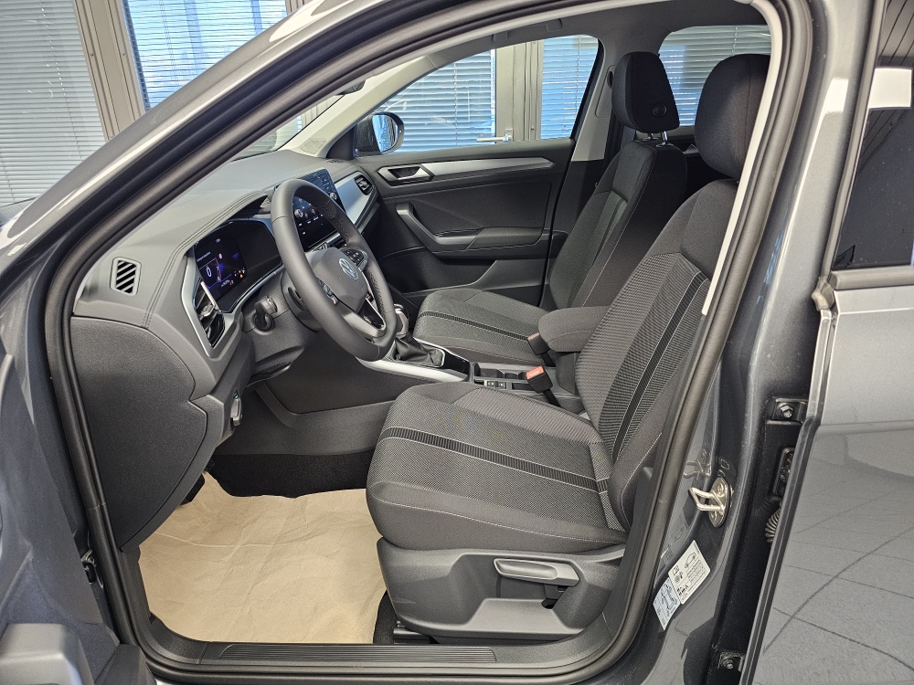 VW T-Roc  bei Hoffmann Automobile in Wolfsburg kaufen und sofort mitnehmen - Bild 19