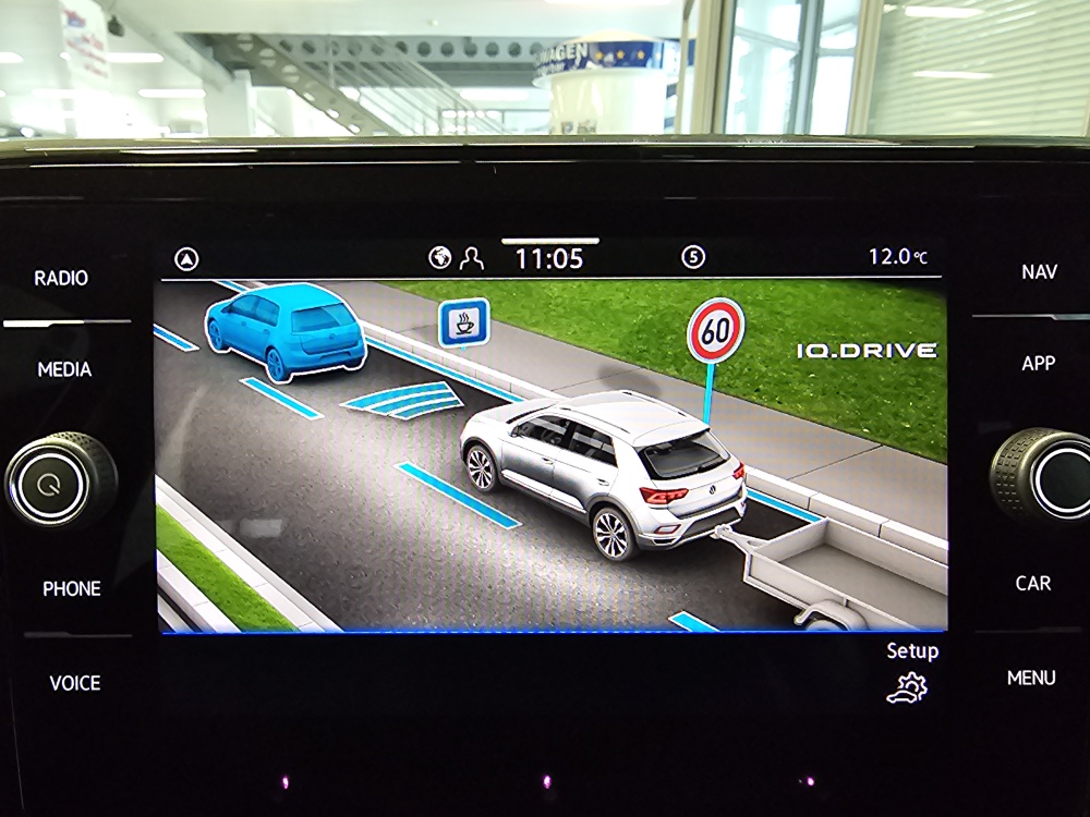 VW T-Roc  bei Hoffmann Automobile in Wolfsburg kaufen und sofort mitnehmen - Bild 13