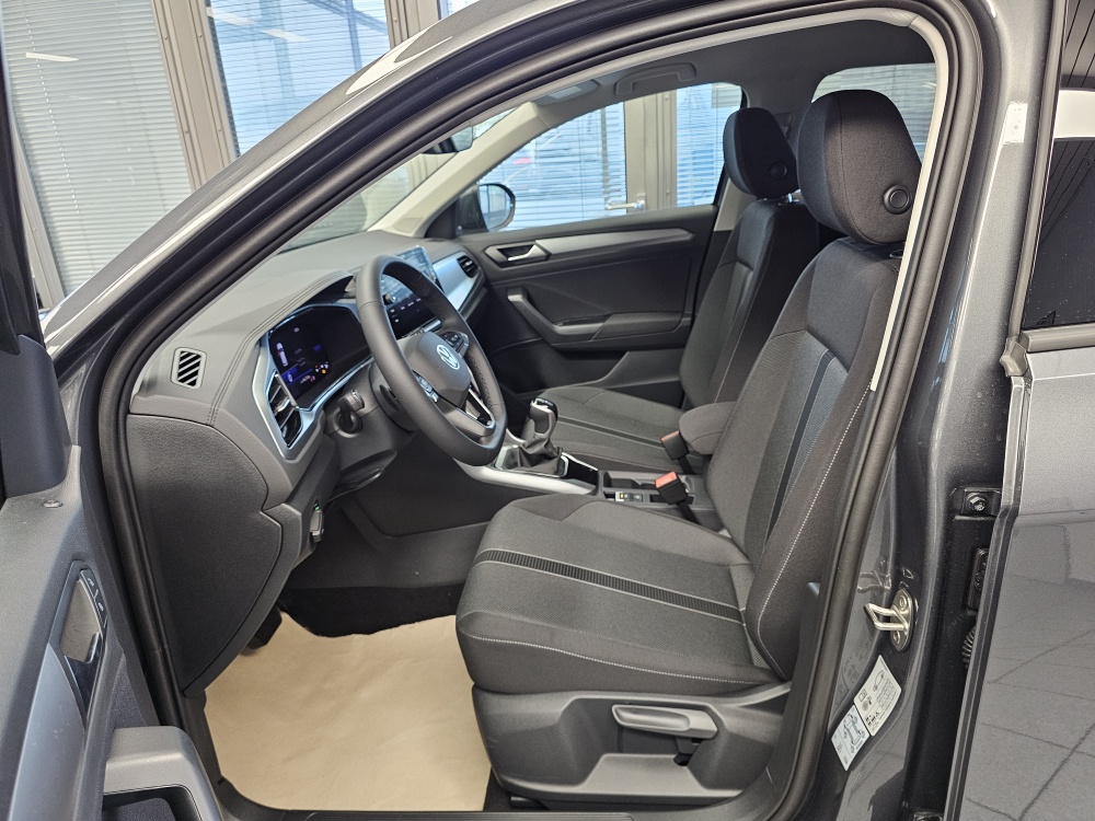 VW T-Roc  bei Hoffmann Automobile in Wolfsburg kaufen und sofort mitnehmen - Bild 23