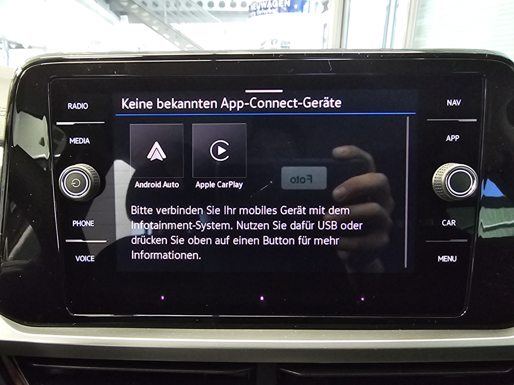 VW T-Roc  bei Hoffmann Automobile in Wolfsburg kaufen und sofort mitnehmen - Bild 13