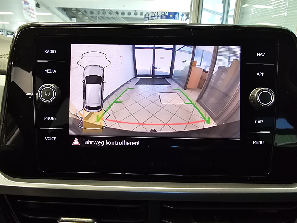 VW T-Roc  bei Hoffmann Automobile in Wolfsburg kaufen und sofort mitnehmen - Bild 14