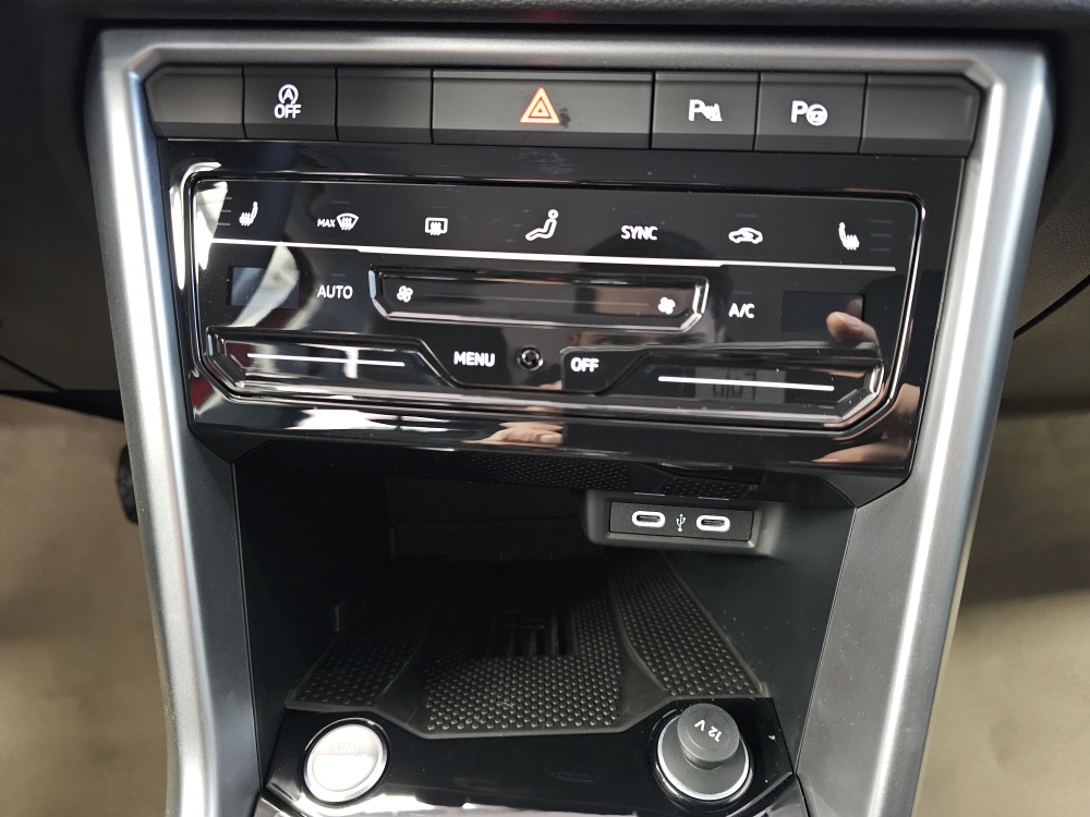 VW T-Roc  bei Hoffmann Automobile in Wolfsburg kaufen und sofort mitnehmen - Bild 9