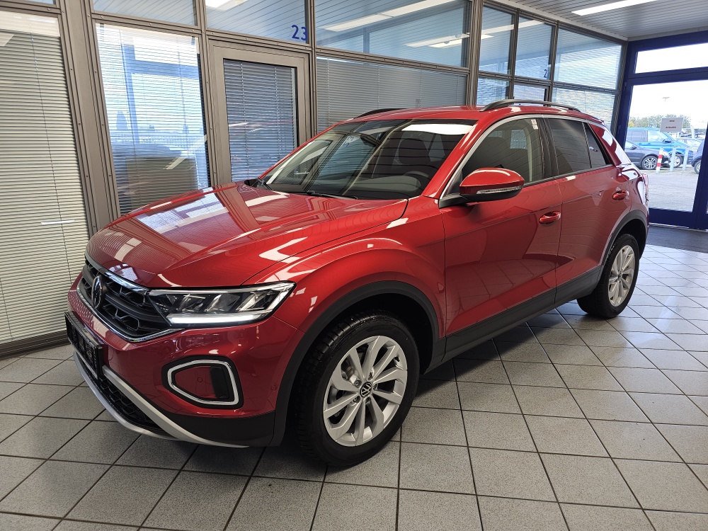 VW T-Roc Life für nur 32.150,- € bei Hoffmann Automobile in Wolfsburg kaufen und sofort mitnehmen