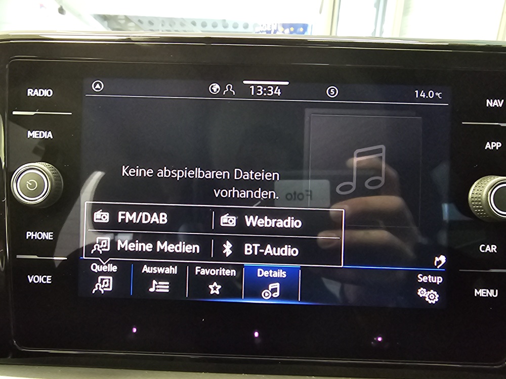 VW T-Roc  bei Hoffmann Automobile in Wolfsburg kaufen und sofort mitnehmen - Bild 13