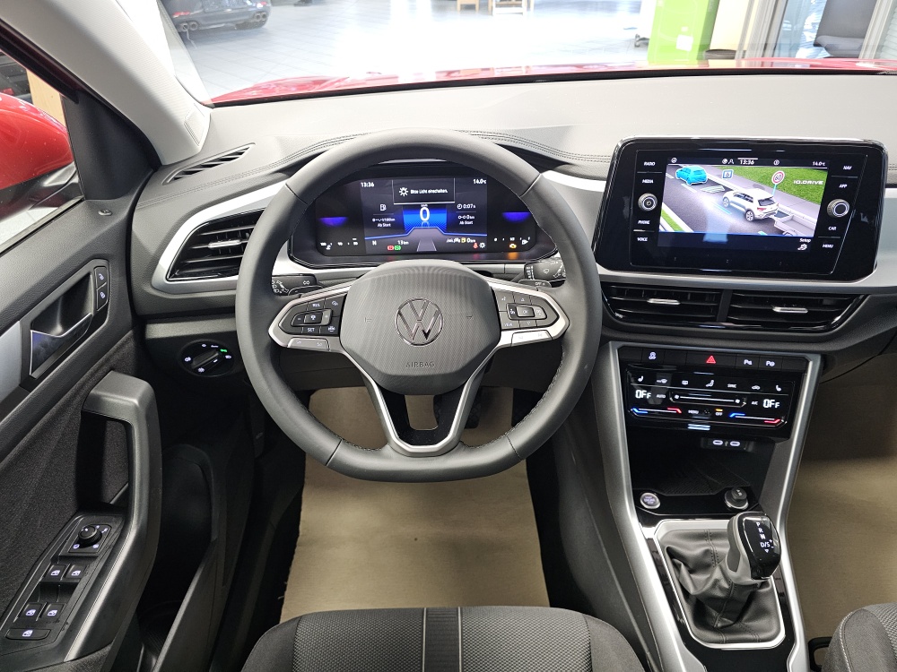 VW T-Roc  bei Hoffmann Automobile in Wolfsburg kaufen und sofort mitnehmen - Bild 20
