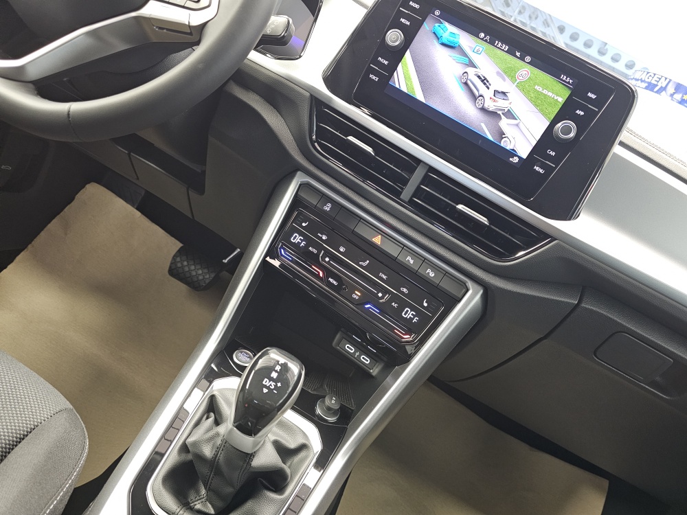 VW T-Roc  bei Hoffmann Automobile in Wolfsburg kaufen und sofort mitnehmen - Bild 7