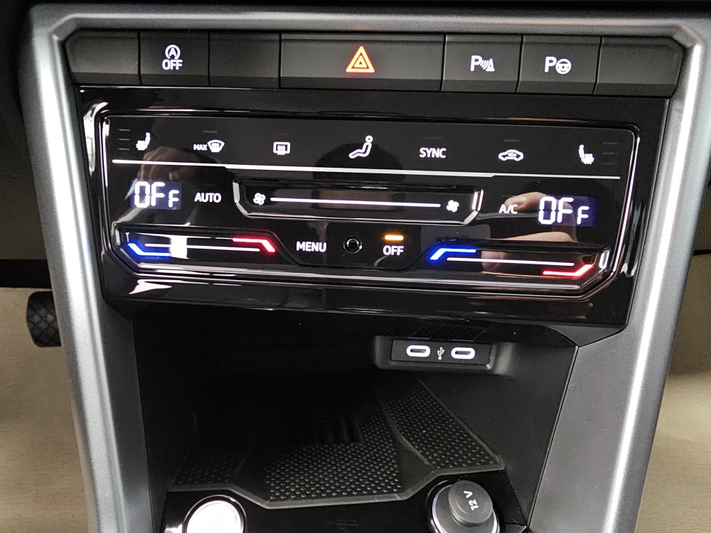 VW T-Roc  bei Hoffmann Automobile in Wolfsburg kaufen und sofort mitnehmen - Bild 8